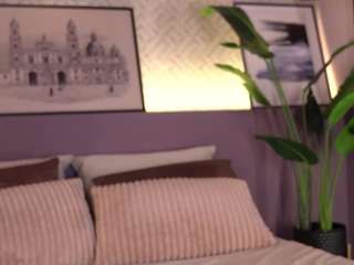 Live webcam model ellediane on Soda Cams