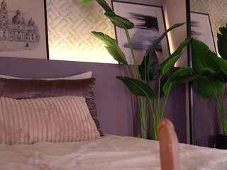 ellediane Live Webcam on CamSoda