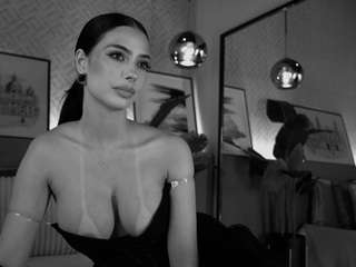 ellediane Live Webcam on CamSoda