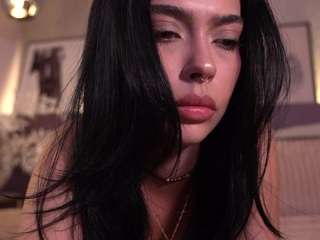 Elle Diane 👑 live cam