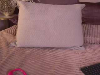 Elle Diane 👑 live cam