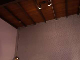 Elle Diane live cam