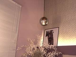Elle Diane 👑 live webcam show