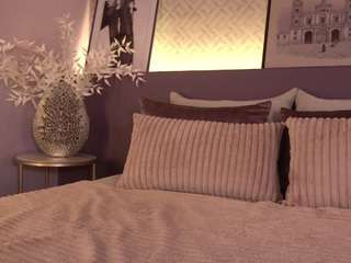 ellediane Live Webcam on CamSoda