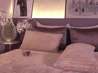 Elle Diane live cam