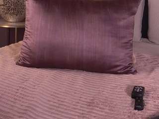 ellediane Live Webcam on CamSoda