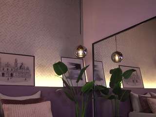 Elle Diane live cam