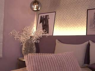 ellediane webcam model