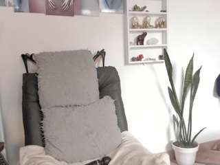 AlanisMorgan live cam preview