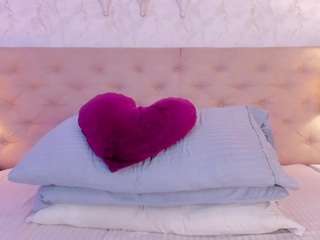 madelynngray Prettyfeet live webcam