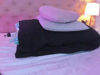 MadelynnGray's Live Sex Cam Show