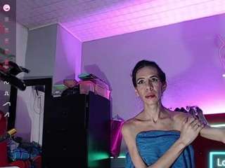 alexahotter1 Live Webcam on CamSoda