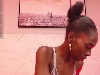 annyroy live cam profile