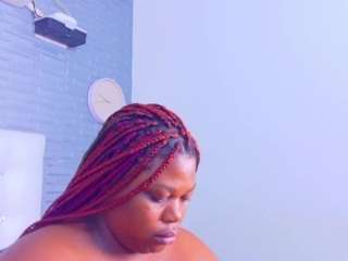 bigblackmilff1 live webcam show