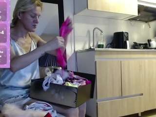 allyson-stonne live cam preview