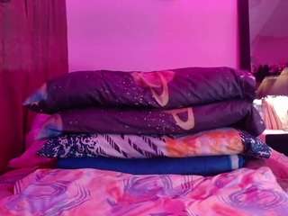 allyson-stonne live cam preview