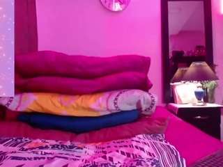 allyson-stonne live cam preview