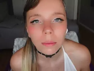 AyraLust's Live Sex Cam Show