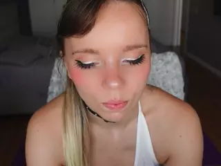 AyraLust's Live Sex Cam Show