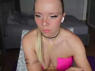 AyraLust's Live Sex Cam Show