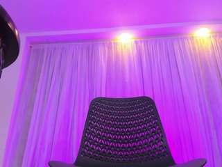 jaddyk-xxx Live Webcam on CamSoda