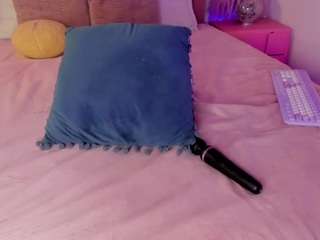 emyliesander Live Webcam on CamSoda