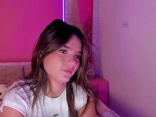 emyliesander Live Webcam on CamSoda