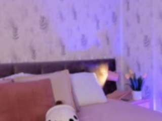 emyliesander Live Webcam on {site_name}