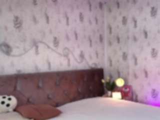 emyliesander webcam model