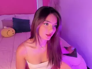 Emylie sexy body's Live Sex Cam Show