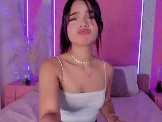 Emylie sexy body's Live Sex Cam Show