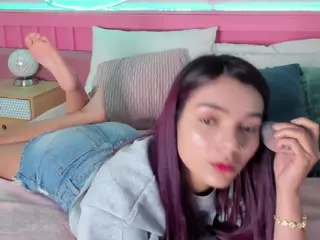 Emylie sexy body's Live Sex Cam Show