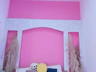 Emylie sexy body's Live Sex Cam Show