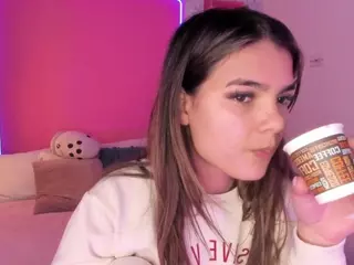 Emylie sexy body's Live Sex Cam Show