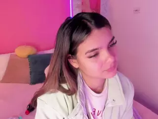 Emylie sexy body's Live Sex Cam Show