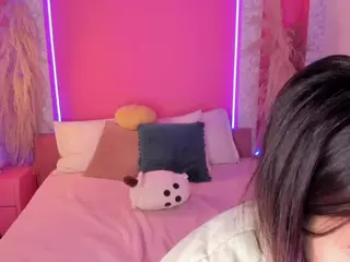 Emylie sexy body's Live Sex Cam Show