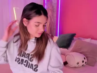 Emylie sexy body's Live Sex Cam Show