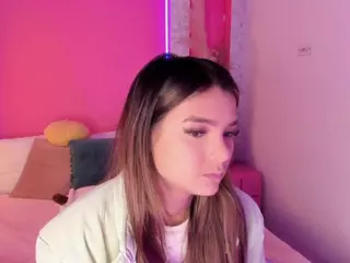Emylie sexy body's Live Sex Cam Show