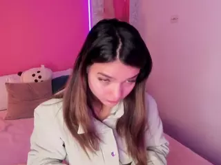Emylie sexy body's Live Sex Cam Show