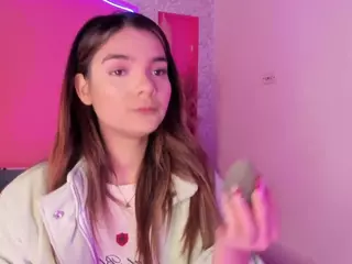 Emylie sexy body's Live Sex Cam Show