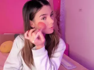 Emylie sexy body's Live Sex Cam Show