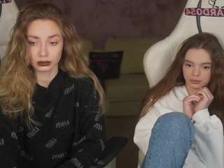 kira054 live cam profile