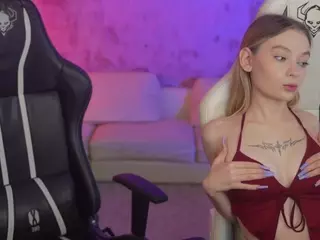 kira054's Live Sex Cam Show