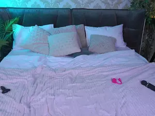 KimberlyWorld's Live Sex Cam Show