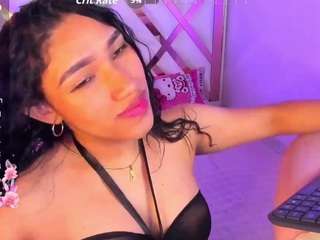 olivia-fx Live Webcam on CamSoda