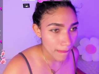 olivia-fx from CamSoda is Freechat