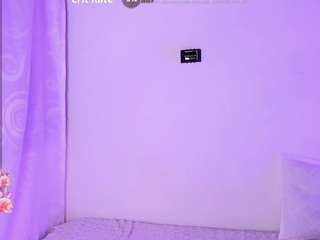 olivia-fx from CamSoda is Freechat