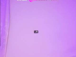 olivia-fx's CamSoda show and profile