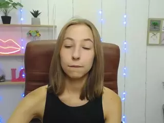 SoniaFugors's Live Sex Cam Show