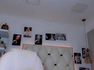 valentinamoraa webcam